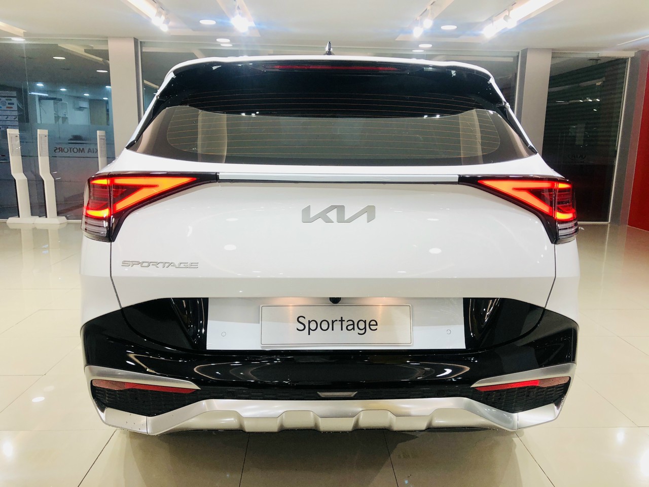 Đuôi xe Kia Sportage